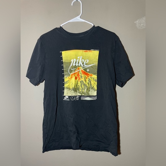 Nike Men's Mountain Photo Tee - Black Size M - Picture 1 of 4